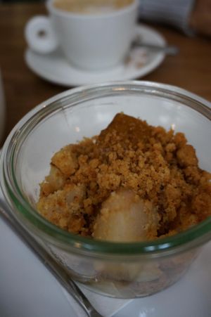 Apple Crumble (Vegan) at Cafe Pinson - Poissonniere in Paris