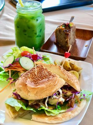 Pow Wow burger (pulled jackfruit) at Well Dressed Salad Bar and Cafe in Central Singapore