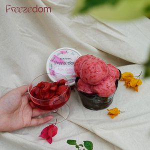 Plum Cider

Vietnam Plum Juice, Fermented plum cider (with sugared and salted dry apricot salt).

 at Freezedom Da Nang in Da Nang