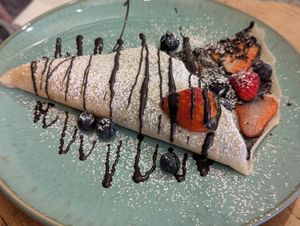 Vegan Wild Forest with strawberries at B'elicious in Farnham