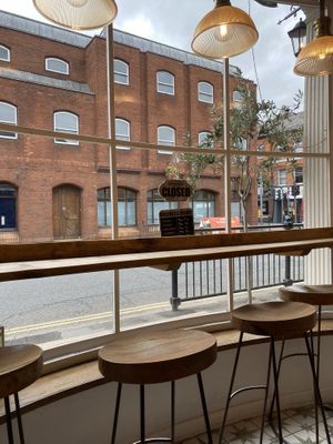   at B'elicious in Farnham