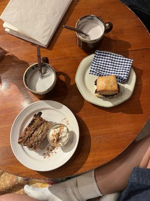 Postre/meriendaa  at O - オー in Suwa