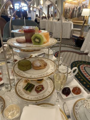   at Willard Peacock Alley Tea in Washington