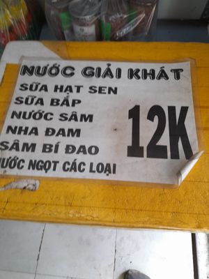 Plant based milks at Hoàng Kim Chay in Ho Chi Minh City