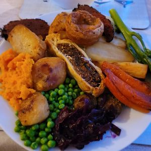 Sunday lunch at All Good Things Vegan in Paignton