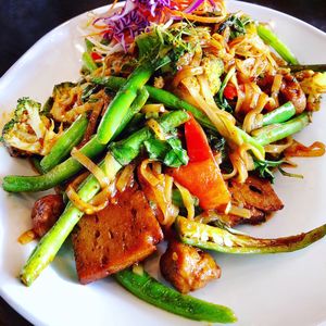 Prik King with Seitan and Rice Noodles at Araya's Place in Los Angeles