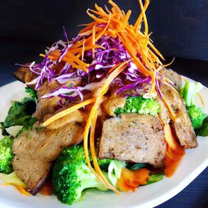 Seitan with Peanut Sauce at Araya's Place in Los Angeles