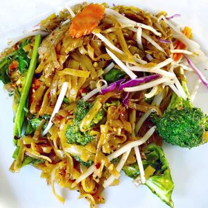 Pad see ew with Seitan  at Araya's Place in Los Angeles
