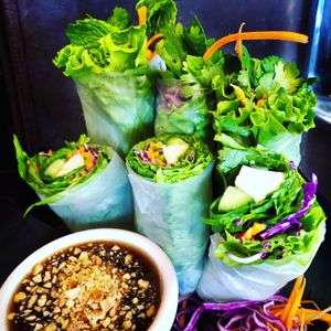 Fresh Rolls at Araya's Place in Los Angeles