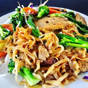 Pad See Ew with Seitan  at Araya's Place in Los Angeles