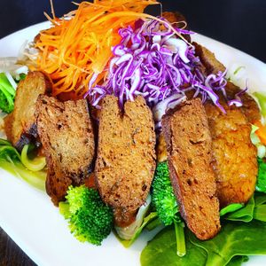 Homemade Seitan & Rice Noodles in Peanut Sauce at Araya's Place in Los Angeles