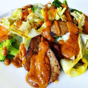 Seitan with Noodles and Peanut Sauce  at Araya's Place in Los Angeles