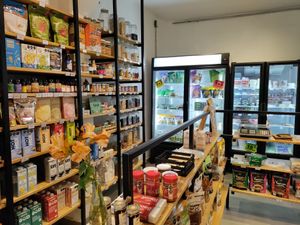 Plant-based milks, spreads, biscuits, dried fruits, noodles, frozen products, vegan burgers, etc. at Abasto Vegano - Narvarte in Mexico City