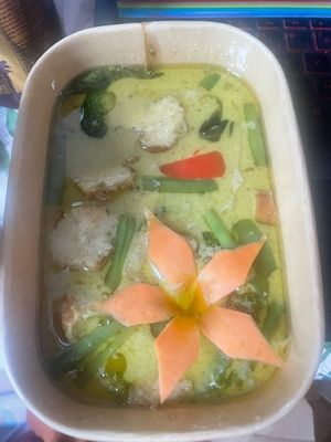 Gang Keo Wan 'Green Curry' Mixed Vegetables at Chaba Thai in Brussels