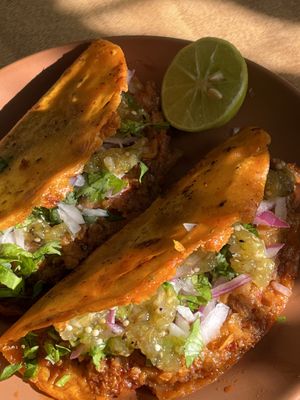 Los domingos hay tacos de birria y quesabirrias obvio 100% vegan   at Maggie's  in Zamora