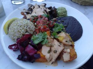 EL PLATO - butternut squash, cashew nacho cheese, chorizo mushrooms, cilantro pesto, escabeche, rice, pico de gallo, black beans, housemade tortillas  at Gracias Madre - WeHo in West Hollywood