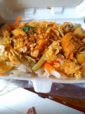 Only 20.000 Dong! at Bun Mi Xao Chay in Ho Chi Minh City