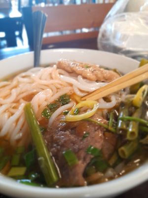 Eating at home my noodles at Tâm Hạnh in Ho Chi Minh City