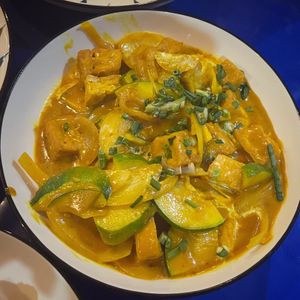 Yellow curry tofu at Ban Yan Restaurant in Vang Vieng