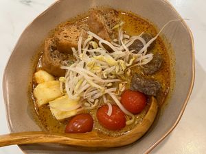 Tom yum soup at Sin Wu Vegetarian - 星嫵蔬 in Taipei