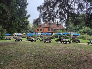  at Mill House - Beefeater in Redhill