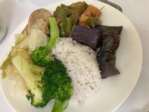 Room temp sides (choice of five) at Shifangyuan Healthy Vegetarian Food - 十方緣養生素食 in Taipei