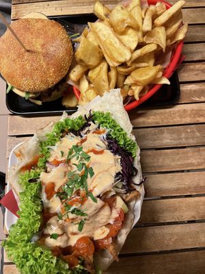 Vegangster Burger, Dippers und Vöner  at Vegangster in Rostock