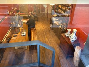Tea ceremony at JIN YUN FU Tea Shop in New York City