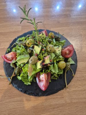 Mixed salad at El Espejo in La Palma