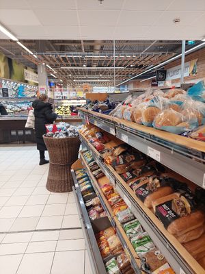  at Nautica Rimi Hyper in Tallinn