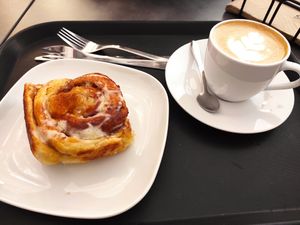 Apple twist cinammon roll at Cinnaroma Bakery in Loule