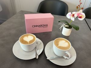 Cappuccino Oatmilk  at Cinnaroma Bakery in Loule
