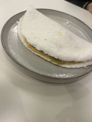 Tapioca com hommus, abacate e coentro   at So_lo Café - Copacabana in Rio De Janeiro