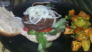 269 burger at Green Gallery in Koh Phangan