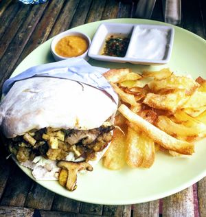 #BestVeganKebab #ontheplanet  at Green Gallery in Koh Phangan