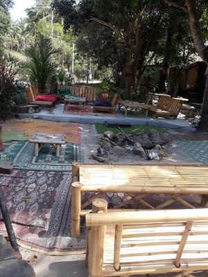 Outside seating are at Green Gallery in Koh Phangan