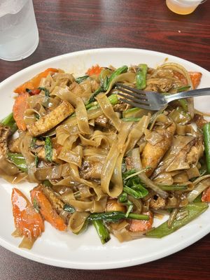 Drunken noodles with tofu   at Chai Thai-Lao in Baton Rouge