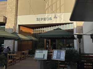   at Sipeos Restaurant & Bar in Walnut Creek