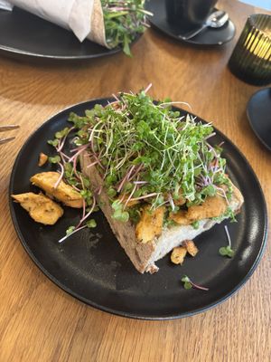 Sourdough bread with avocado and vegan "chicken"  at House of Greens in Berlin