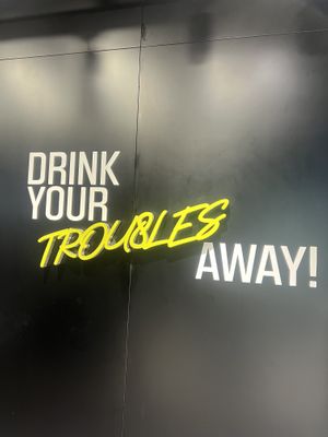 Sign  at Trou8les in Seoul