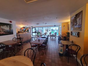 Jasmine Inside at Jasmine in Bangor