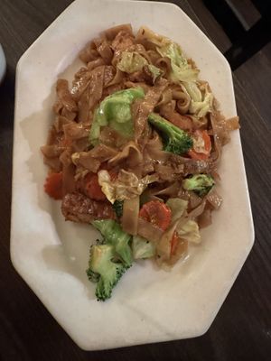 Pad se ew  at Red Curry Vegan Kitchen in Flagstaff