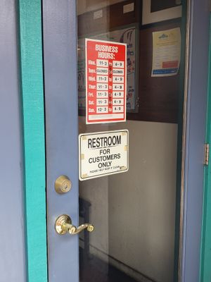 Store hours at Red Curry Vegan Kitchen in Flagstaff