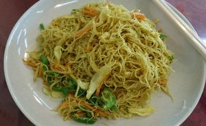Singapore Fried Mee-hun (No egg & mock meat) at You Yuen Vegetarian in Kota Kinabalu