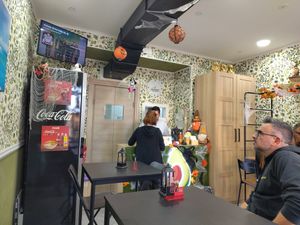 Small sitting area and counter to order at Avocado in Pozzuoli