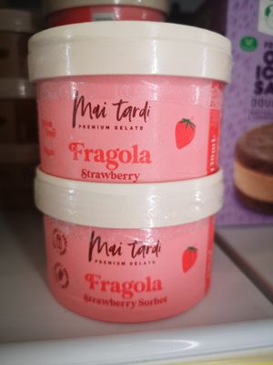 Clearly marked vegan on the side of pot at The Malibu Market in Rockingham