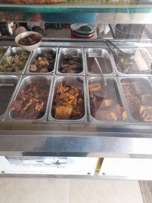 Com chay selection at Pháp Vo in Ho Chi Minh City