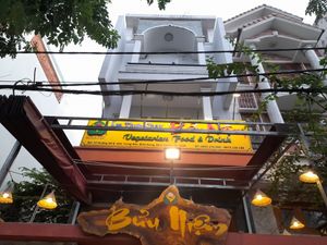 Outside at Bửu Niệm in Ho Chi Minh City