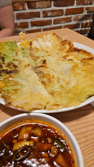 great at Cheongchun Sujebi (Insadong) - 청춘수제비 인사동 본점 in Seoul