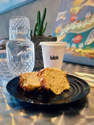 lemon and poppy seeds cake at blek ● coffee and plant based food in Bodrum
